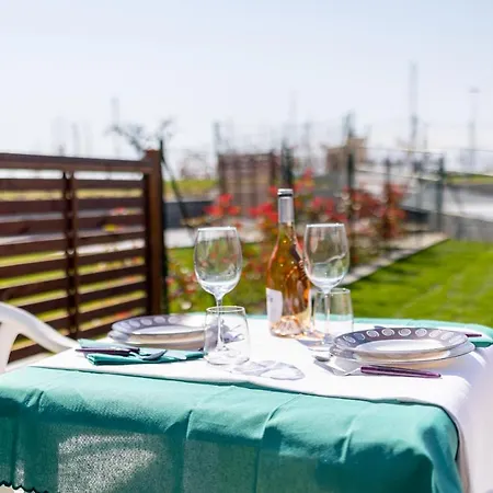 Guesthost - Aregai Marina Exclusive Seaside