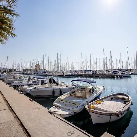 Guesthost - Aregai Marina Exclusive Seaside