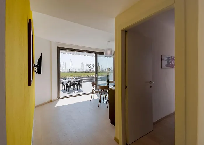 Appartement Guesthost - Aregai Marina Exclusive Seaside