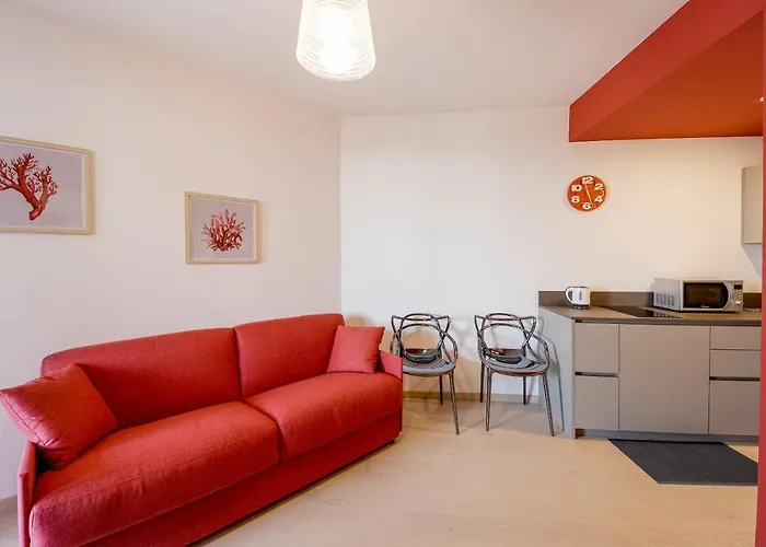 Guesthost - Aregai Marina Exclusive Seaside * Santo Stefano al Mare