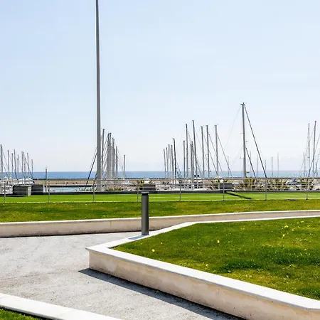 Aregai Marina Exclusive Seaside