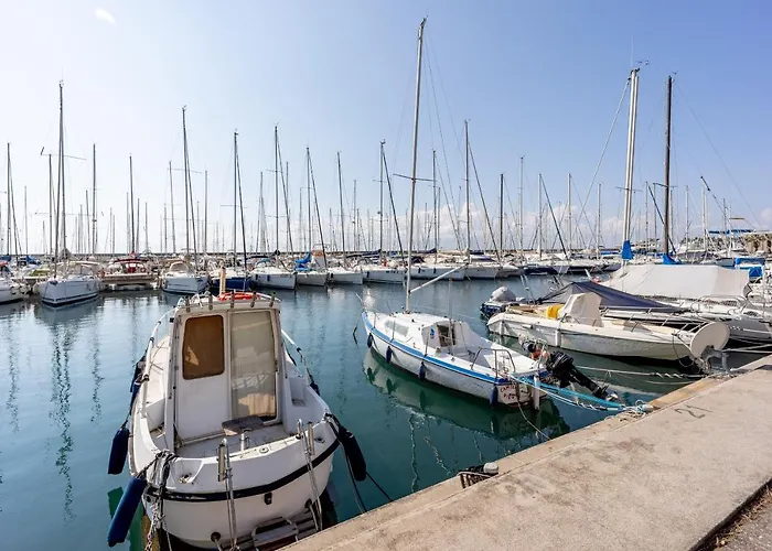 Apartmán Guesthost - Aregai Marina Exclusive Seaside Santo Stefano al Mare